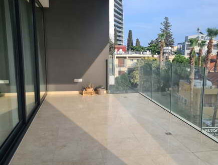 MODERN 2 B/R APARTMENT IN NEAPOLIS AREA