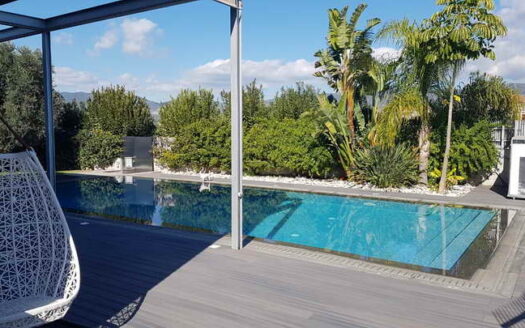 MODERN 4 B/R VILLA IN MONI WITH SW/POOL