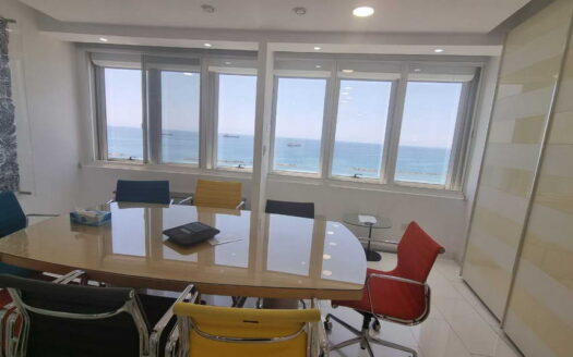 LUXURIOUS OFFICE 370 sq m IN THE SEA FRONT IN LIMASSOL