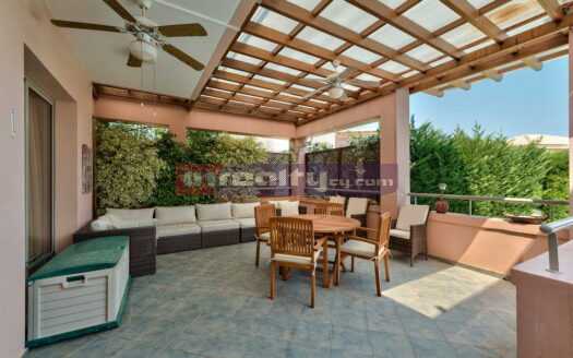 3 B/R VILLA IN AMATHUSA COSTAL HEIGHTS