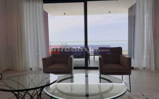 MODERN 5 B/R APARTMENT WITH SEA VIEW IN TOURIST AREA