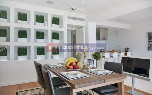 UXURY 2 B/R APARTMENT WITH SEA VIEW IN TOURIST AREA