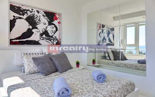 UXURY 2 B/R APARTMENT WITH SEA VIEW IN TOURIST AREA