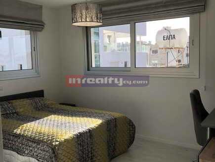 EXCLUSIVE 3 B/R APARTMENT IN NEAPOLIS