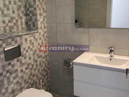 EXCLUSIVE 3 B/R APARTMENT IN NEAPOLIS