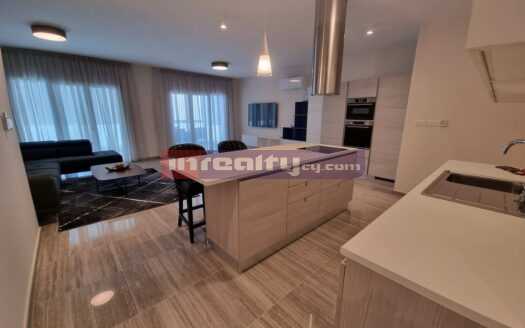 MODERN 4 B/R APARTMENT NEAR AMARA HOTEL