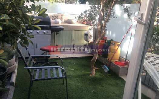 G/F 3 B/R APARTMENT WITH GARDEN NEAR DASSOUDI