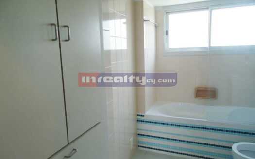 3 B/R APARTMENT WITH SEA VIEW IN TOURIST AREA