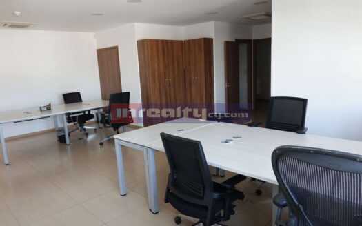 LUXURY OFFICE ON MOLOS