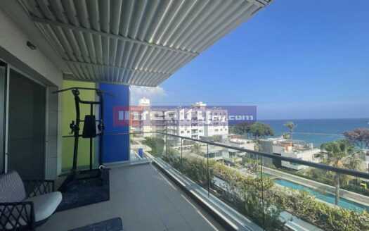 BEACH FRONT SEA VIEW 4 B/R APARTMENT IN TOURIST AREA