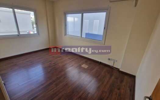 OFFICE 80 SQ M IN AGIA ZONI