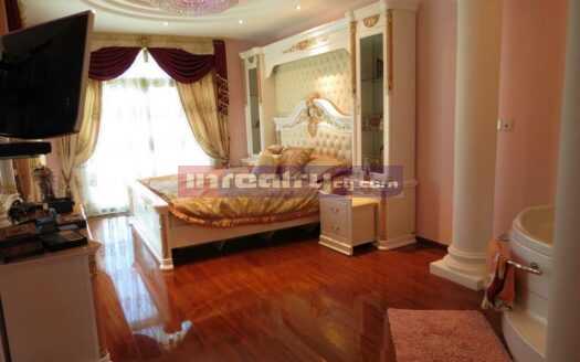 5 B/R VILLA WITH SWIMMING POOL IN MESOVOUNIA