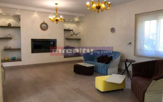 MODERN 5 B/R VILLA NEAR AMARA HOTEL