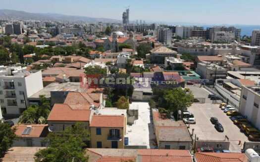 MODERN 2 B/R APARTMENT IN TOURIST AREA NEAR MOLOS+VAT