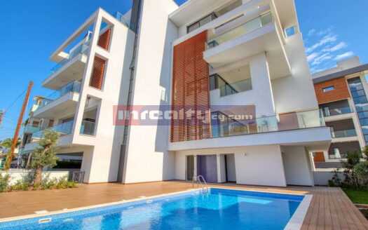 MODERN 3 B/R APARTMENTS NEAR PAPAS SUPERMARKET