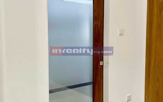 OFFICE 100 SQ.M. NEAR MAKARIOS AVENUE + VAT