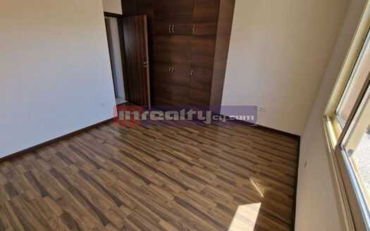 2 BR unfurnished flat in Neapoli