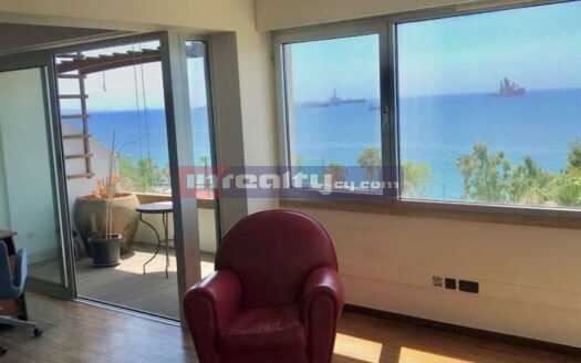 LUXURY OFFICE IN MOLOS AREA 115 SQ.M