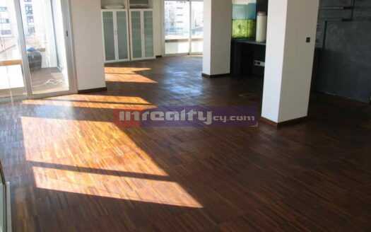 LUXURY OFFICE IN MOLOS AREA 115 SQ.M