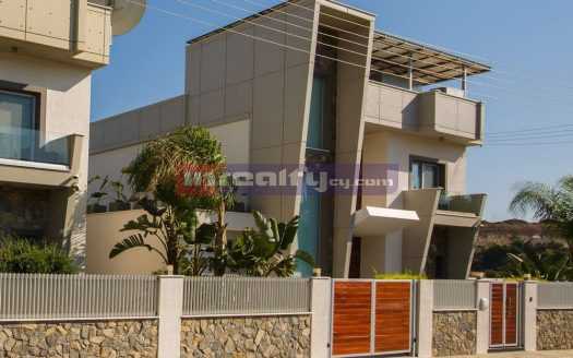 MODERN 4 B/R VILLA AGIOS TYCHONAS