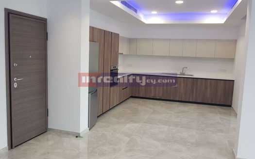 MODERN 3 B/R PENTHOUSE WITH PRIVATE SW/POOL IN TOURIST AREA