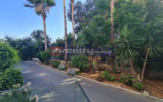 2 B/R APARTMENT NEAR AMARA HOTEL