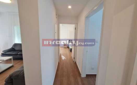 2 B/R APARTMENT NEAR AMARA HOTEL