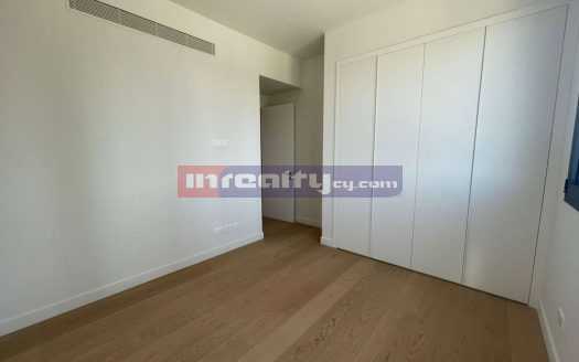 BRAND NEW 3 B/R APARTMENT NEAR APOLONIA HOTEL