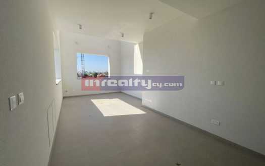 BRAND NEW 3 B/R APARTMENT NEAR APOLONIA HOTEL