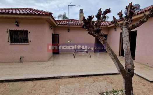 2 B/R DETACHED HOUSE PALODIA