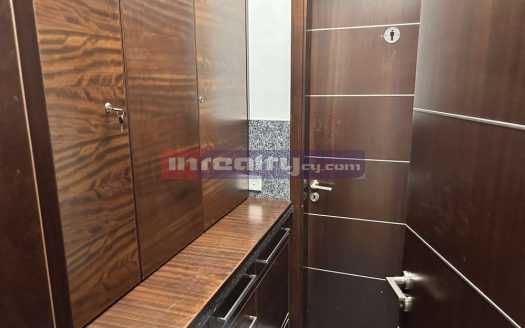 220m2 OFFICE IN MAKEDONIAS AVENUE
