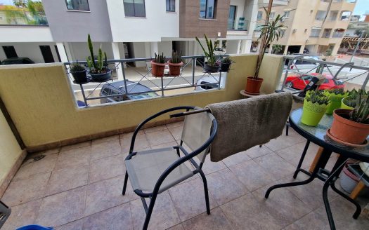 LARGE FURNISHED STUDIO IN TOURIST AREA