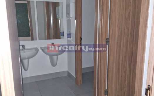 OFFICE SPACE 460 sq m FOR RENT NEAR MOLOS