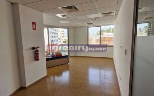 OFFICE SPACE 460 sq m FOR RENT NEAR MOLOS