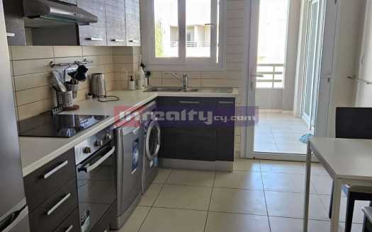 3 B/R APARTMENT IN JUMBO AREA