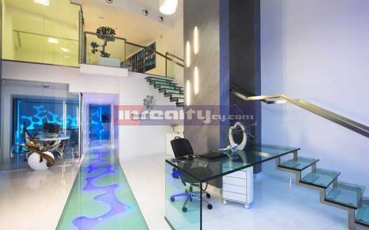 COMMRCIAL SPACE IN TOURIST AREA + VAT