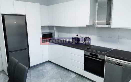 MODERN 3 B/R APARTMENT NEAR DASSOUDI