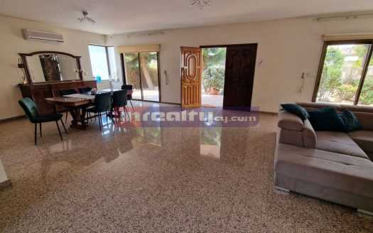 3+ 1 B/R VILLA WITH IN TOURIST AREA