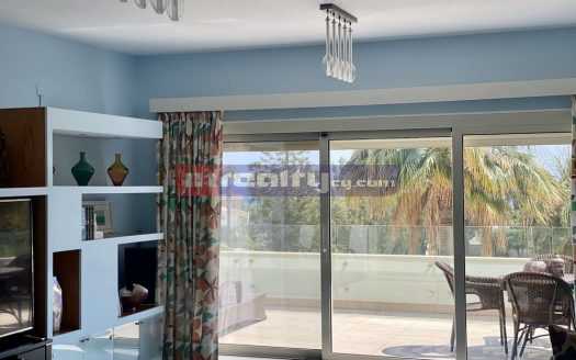 3 B/R APARTMENT WITH SEA VIEW IN TOURIST AREA