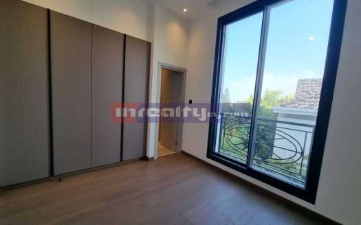 LUXURY 2 B/R+1 STAFF ROOM APARTMENT BEACH FRONT +VAT