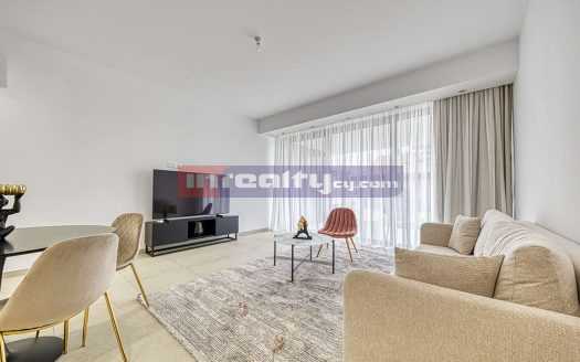 2 B/R APARTMENT COLUMBIA