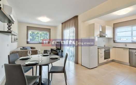 MODERN 1 B/R APARTMENT IN THE COMPLEX NEAR DASSOUDI