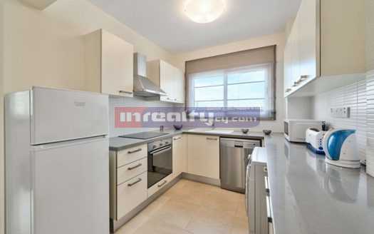 MODERN 1 B/R APARTMENT IN THE COMPLEX NEAR DASSOUDI