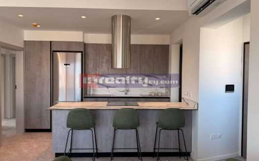 BRAND NEW 3 B/R APARTMENT