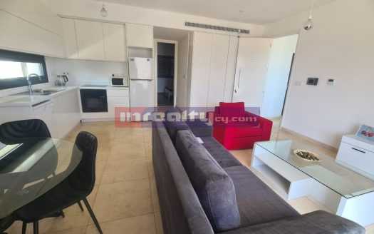 MODERN 2 B/R APARTMENT IN NEAPOLIS