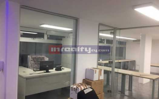 HI-TECH 500 SQ M OFFICE IN TOURIST AREA