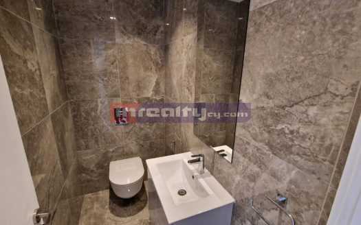 2 B/R APARTMENT NEAR PAPAS