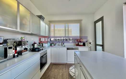 2 B/R APARTMENT Agios Nectarios – MAKARIOS AVENUE