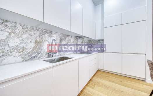 4 B/R PENTHOUSE GERMASOYIA TOURIST AREA