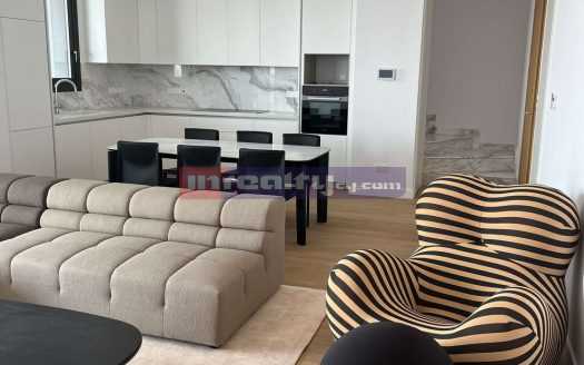 4 B/R PENTHOUSE COLUMBIA